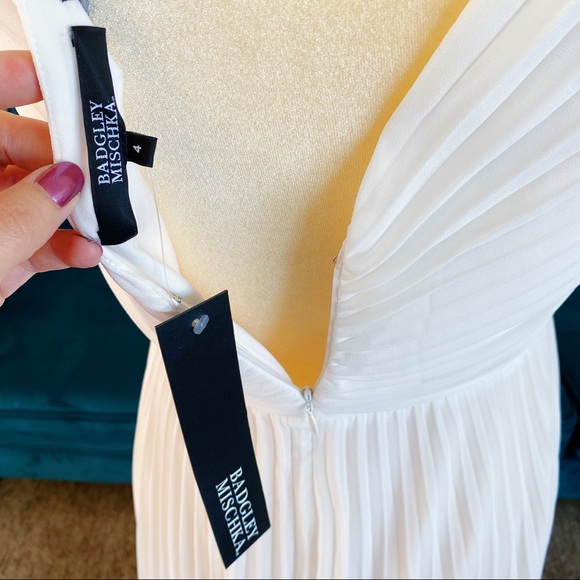 Anthropologie | BHLDN Badgley Mischka Sloan Dress Accordion Pleat Wedding Gown 4 - Picture 14 of 16